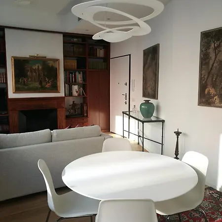 Elegant Close To Brera Design District Milánó